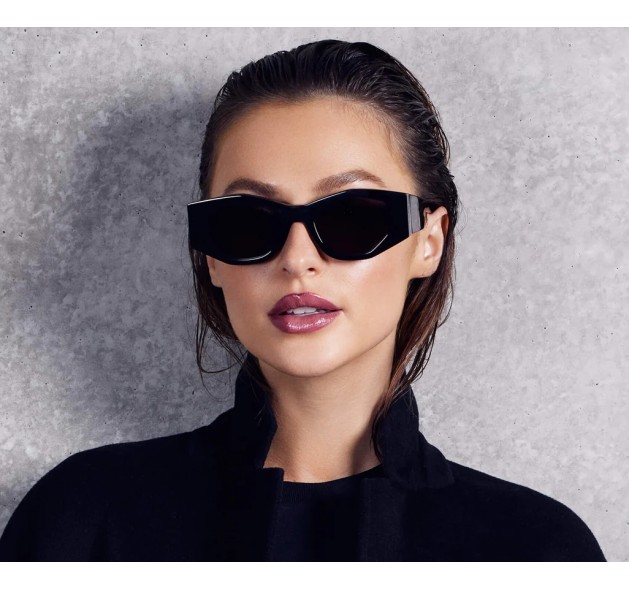 VALLEY Valiant - Gloss Black w. Silver Metal / Black Lens VALLEY Valiant - Gloss Black w. Silver Metal / Black Lens